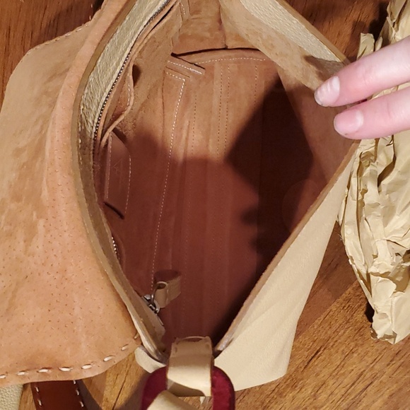 NWT Gianni Segatta leather crossbody - Picture 11 of 14